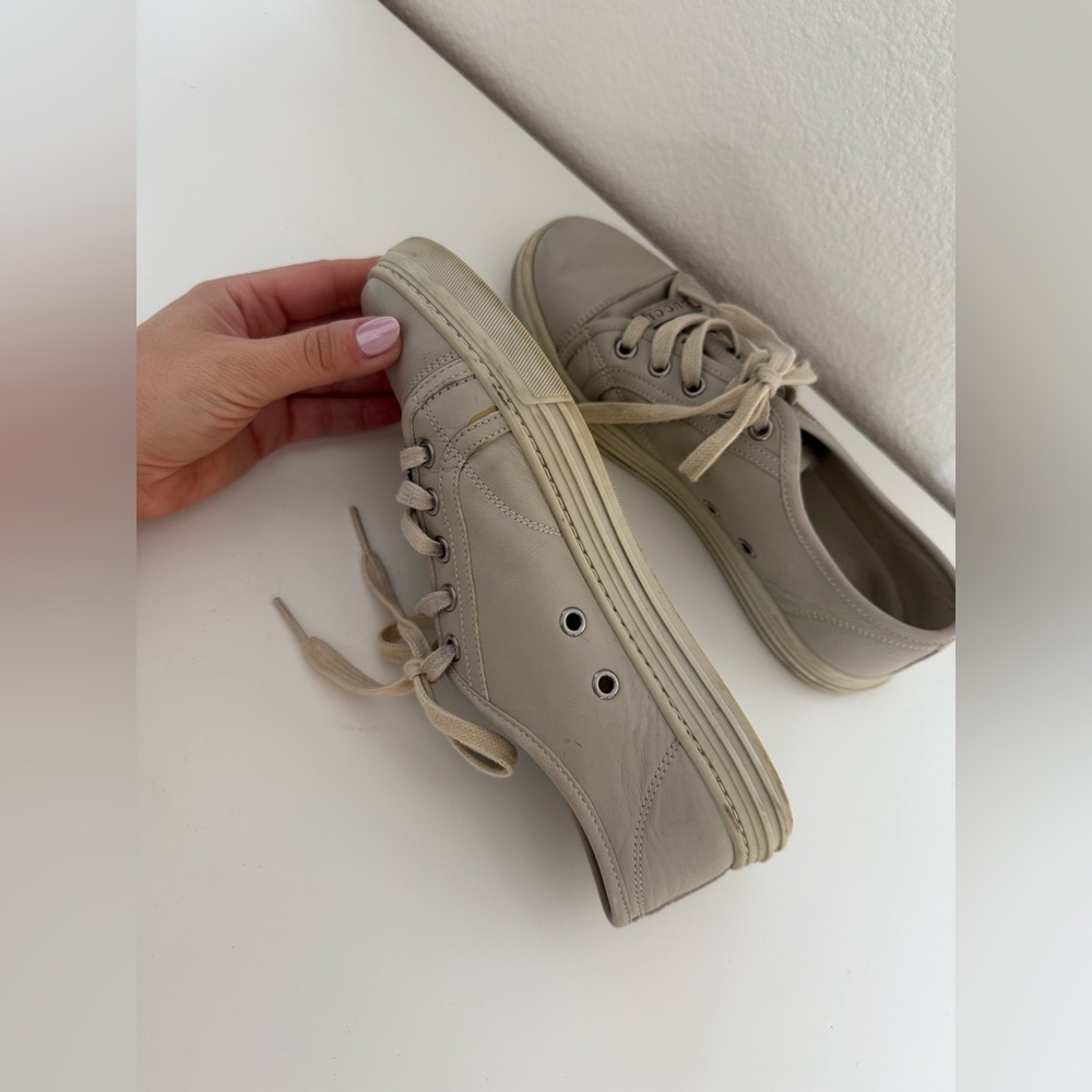 Gucci 100% genuine leather beige sneakers - Picture 4 of 5